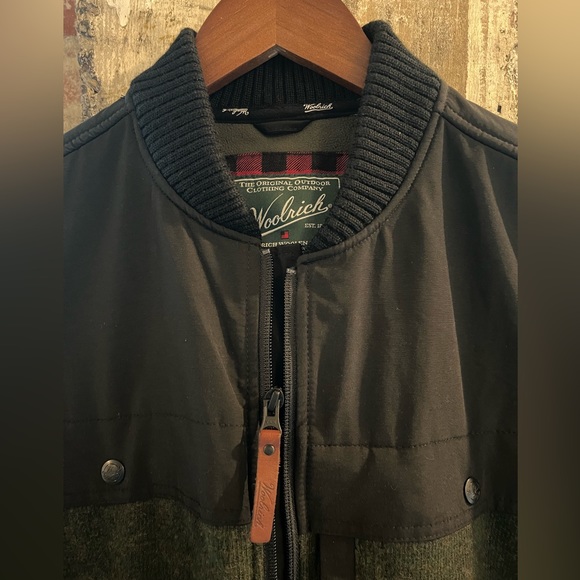 Woolrich Jacket - Picture 2 of 8